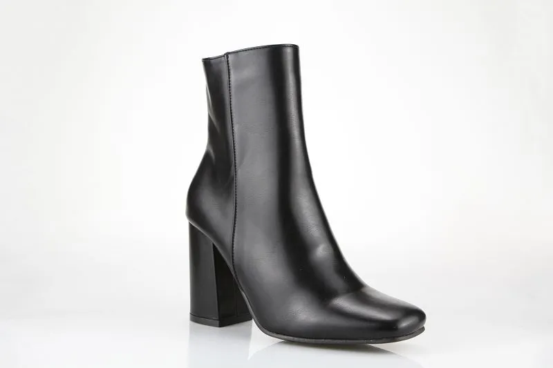 Women's Riding Boots With Heel